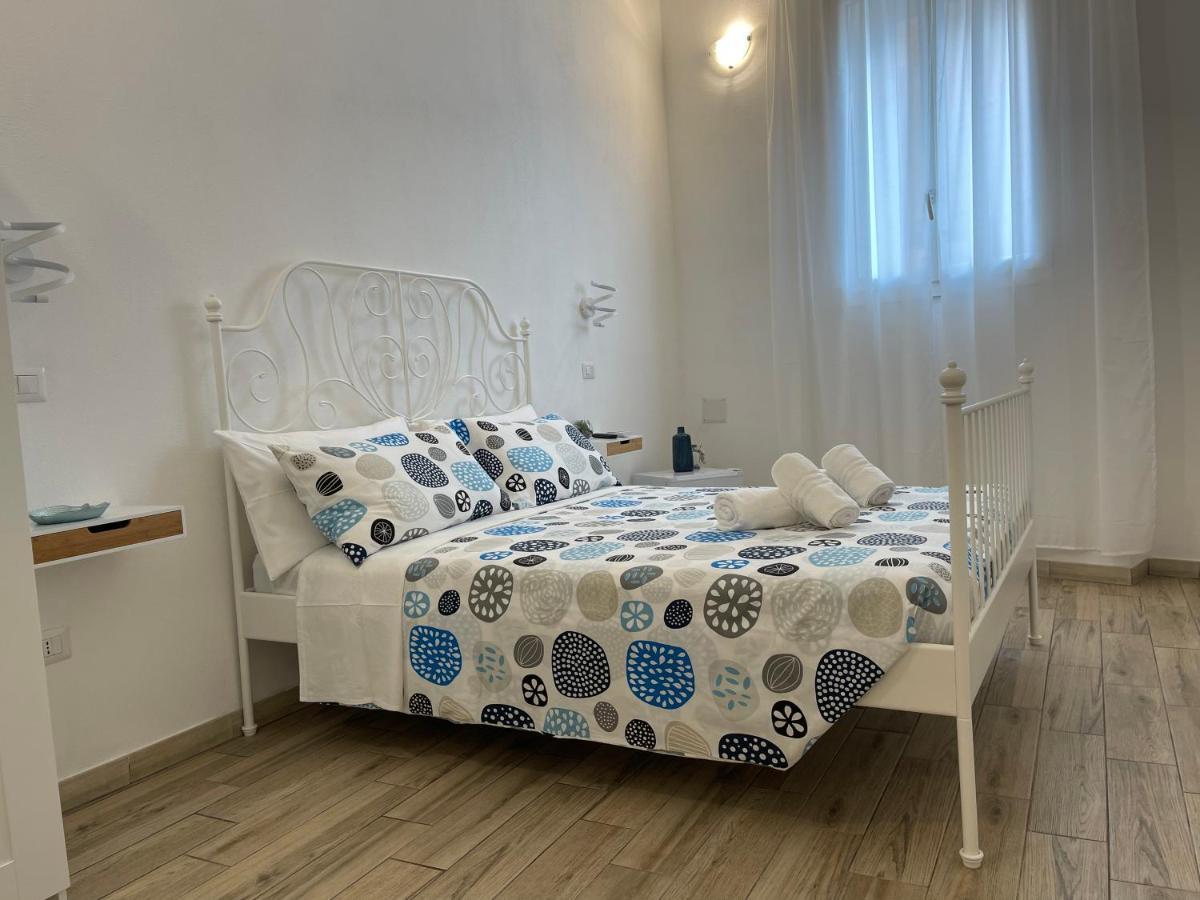 White Shell Rooms Accomodation Fast Check-In Alghero Exterior foto