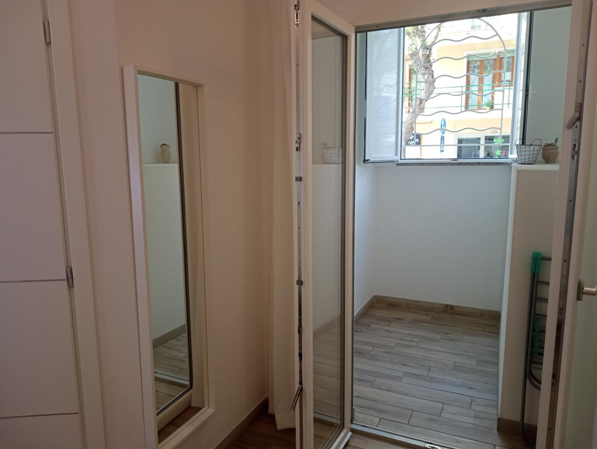 White Shell Rooms Accomodation Fast Check-In Alghero Exterior foto